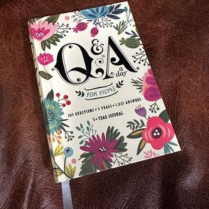 Q&A Journal for Moms